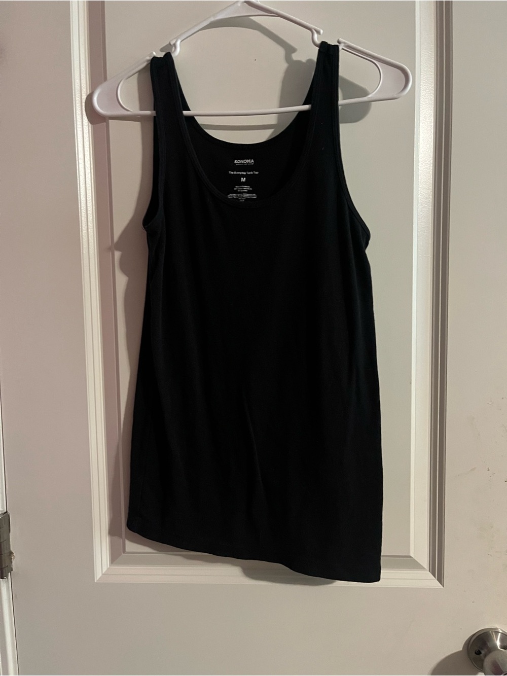 Sonoma Black Scoop Neck Tank Top